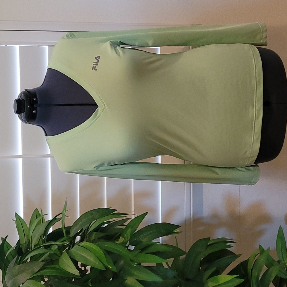 Fila top, womens sz XL lime green